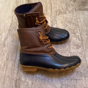 EUC Girls Sperry’s